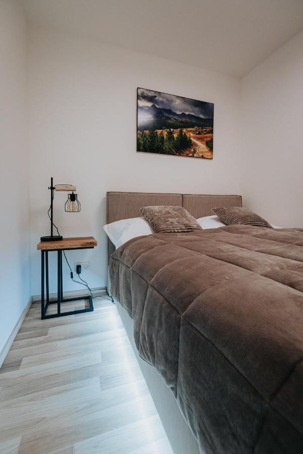Apartman Hillside X34, Kubinska Hola โดลนีคูบีน ภายนอก รูปภาพ