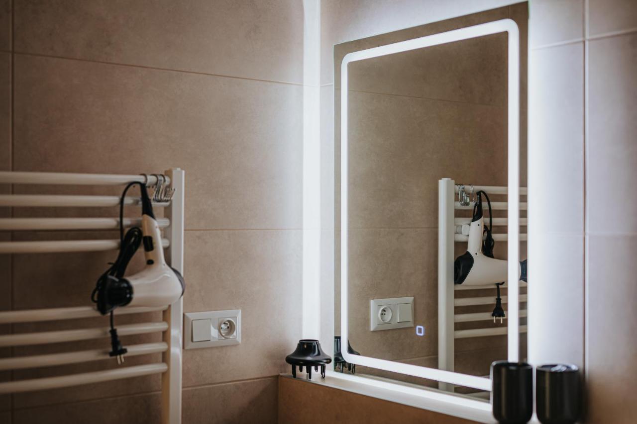 Apartman Hillside X34, Kubinska Hola โดลนีคูบีน ภายนอก รูปภาพ